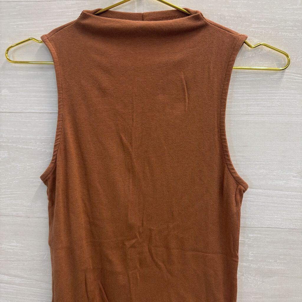 Brown Mock Neck Tank Top Small