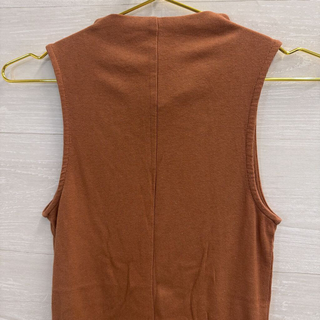 Brown Mock Neck Tank Top Small