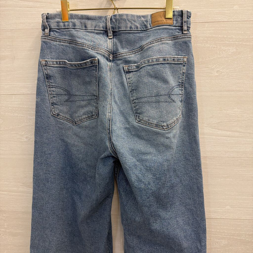 American Eagle Curvy High Rise Baggy Straight 8