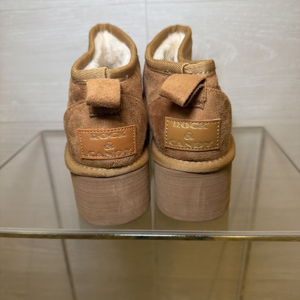 Chestnut Platform Mini Boots 7.5