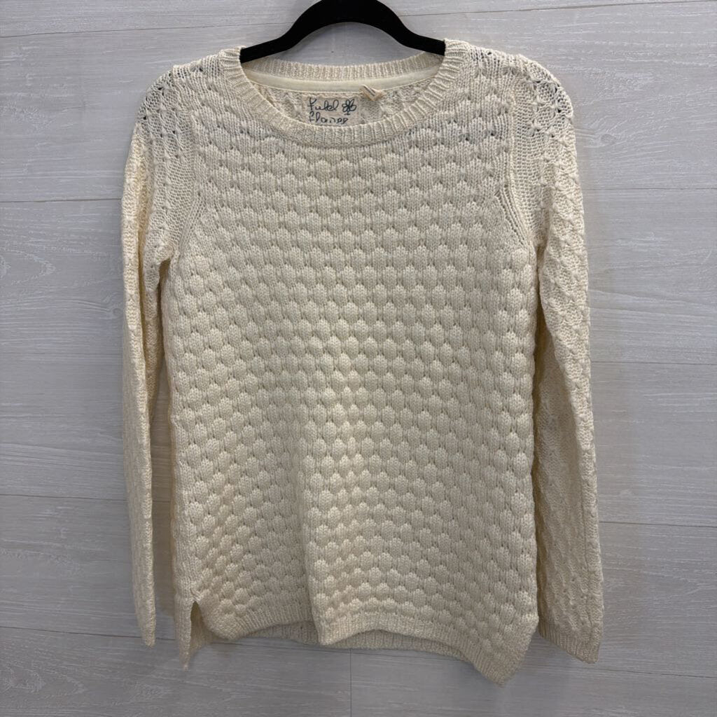Cream Knit Sweater Extra Small