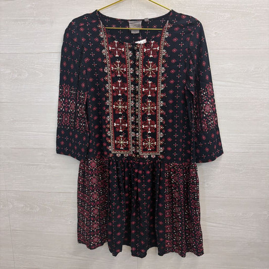 Vanessa Virginia Embroidered Peplum Blouse Small