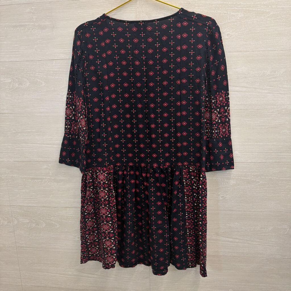 Vanessa Virginia Embroidered Peplum Blouse Small