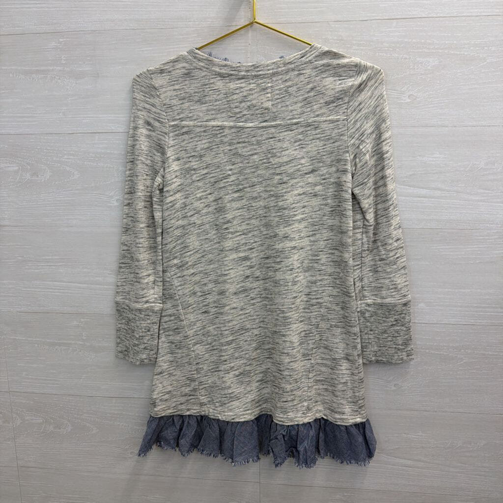 Anthropologie Grey/Blue Ruffle Tunic Extra Small