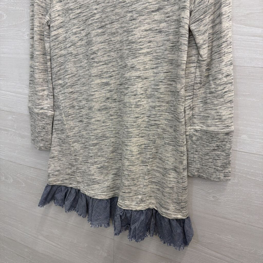Anthropologie Grey/Blue Ruffle Tunic Extra Small