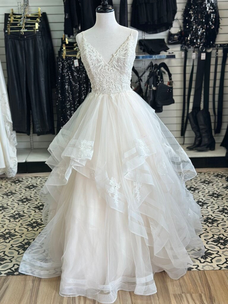 Pale Blush/Ivory Lace and Layered Tulle 10 Ball Gown