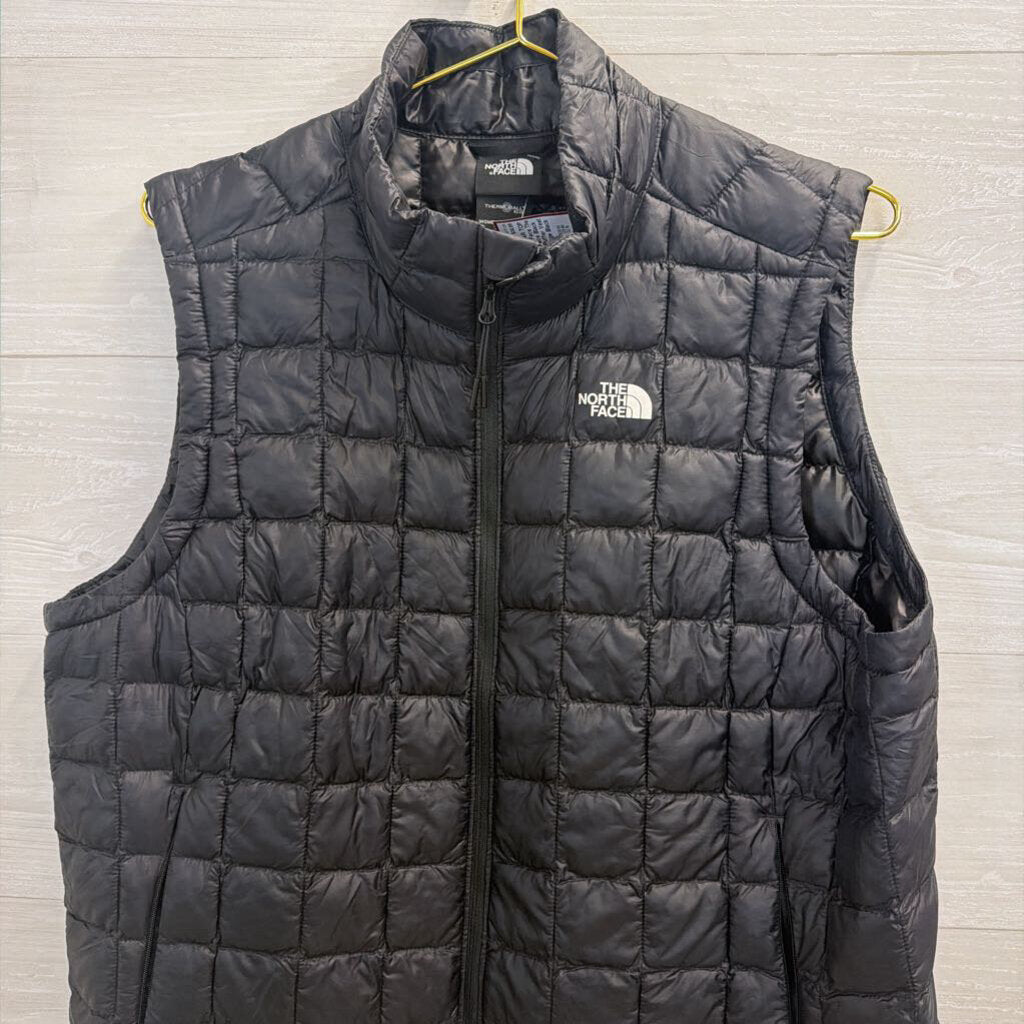 The North Face Black Quilted Puffer Vest Extra Large