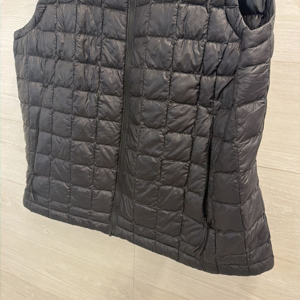 The North Face Black Quilted Puffer Vest Extra Large