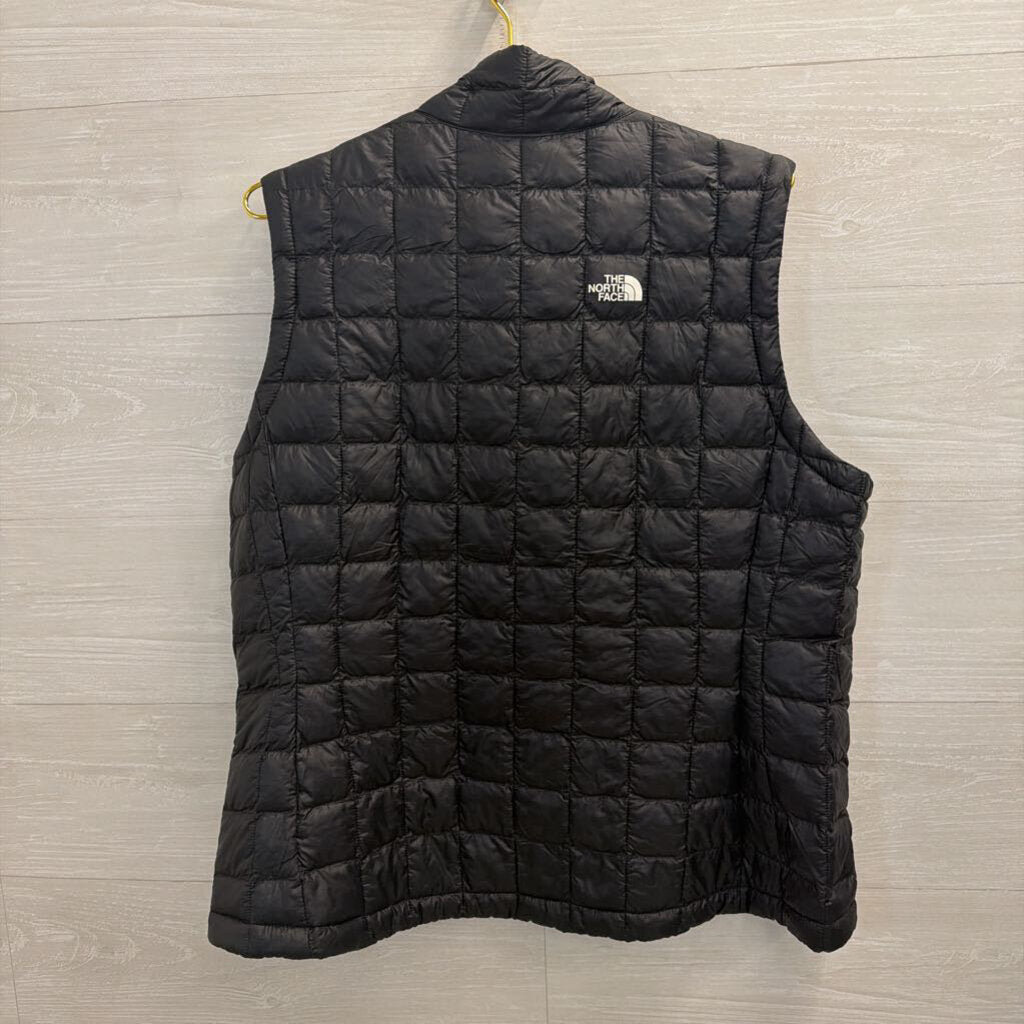The North Face Black Quilted Puffer Vest Extra Large