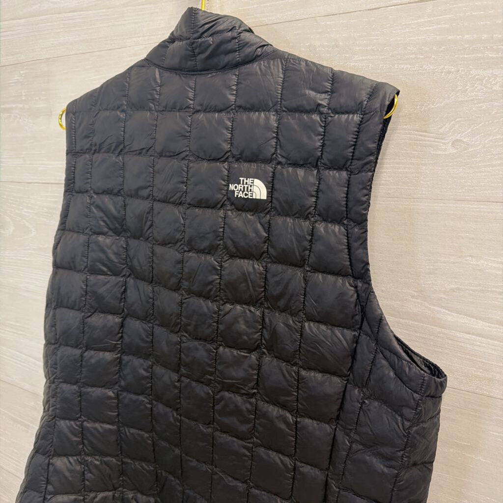 The North Face Black Quilted Puffer Vest Extra Large