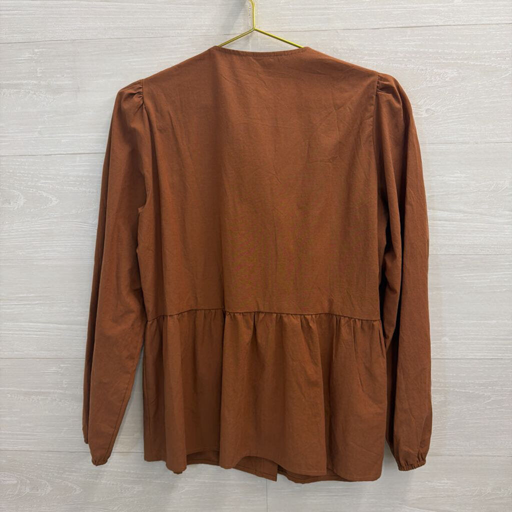 Brown Tie Front Long Sleeve Medium