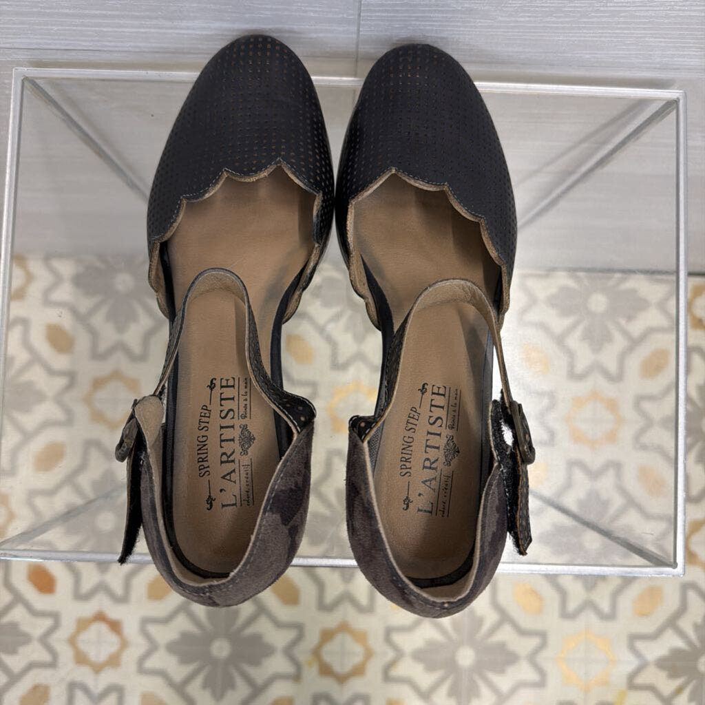 L'Artiste Black Parchelle Scalloped Ankle Strap Pumps 38