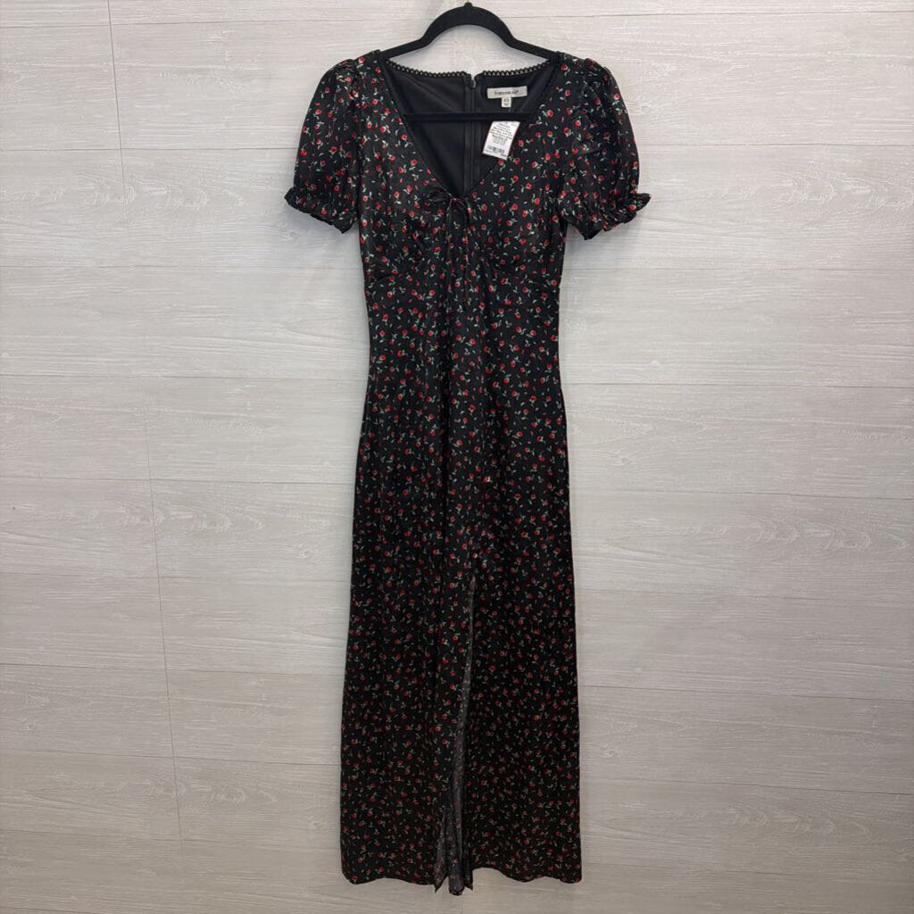 Black/Red Rose Silky Maxi with Puff Sleeves Extra Small