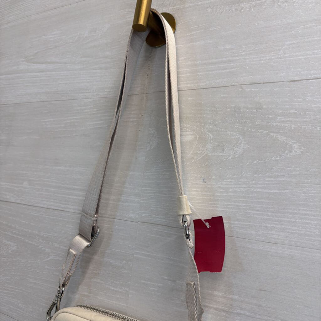 Lululemon Cream Everywhere Belt Bag