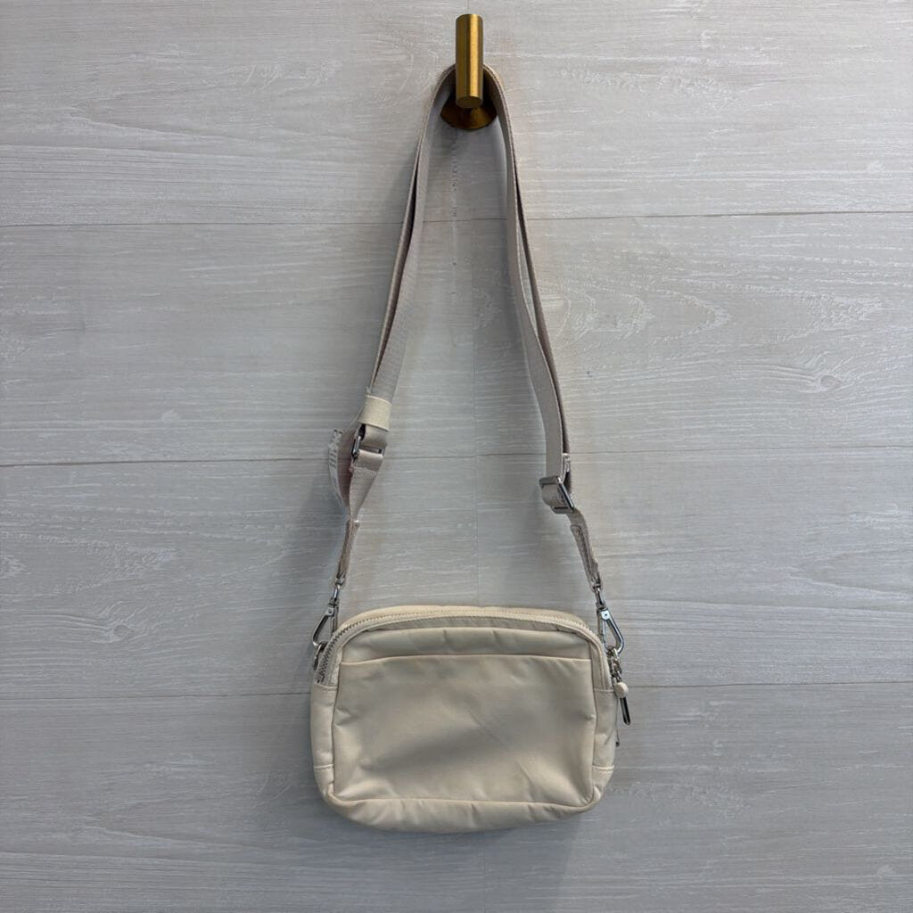 Lululemon Cream Everywhere Belt Bag