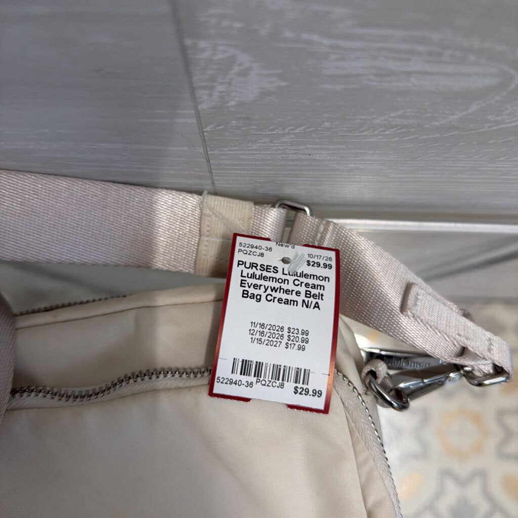 Lululemon Cream Everywhere Belt Bag