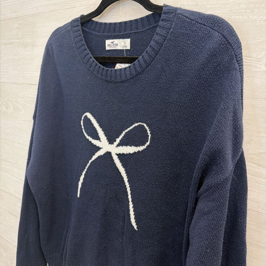 Navy Sweater with Bow Small