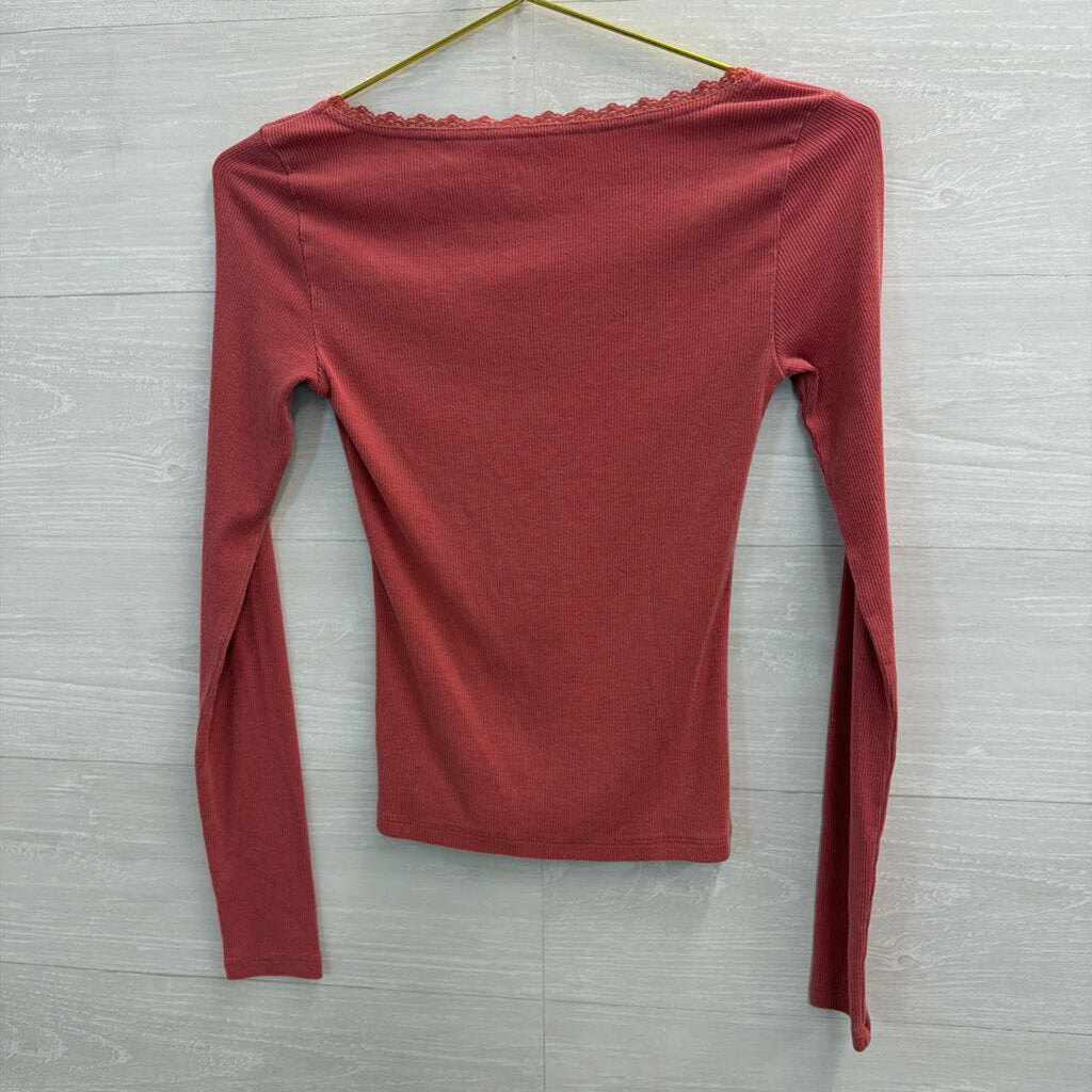 Mauve Ribbed Longsleeve with Lace Edge Extra Small