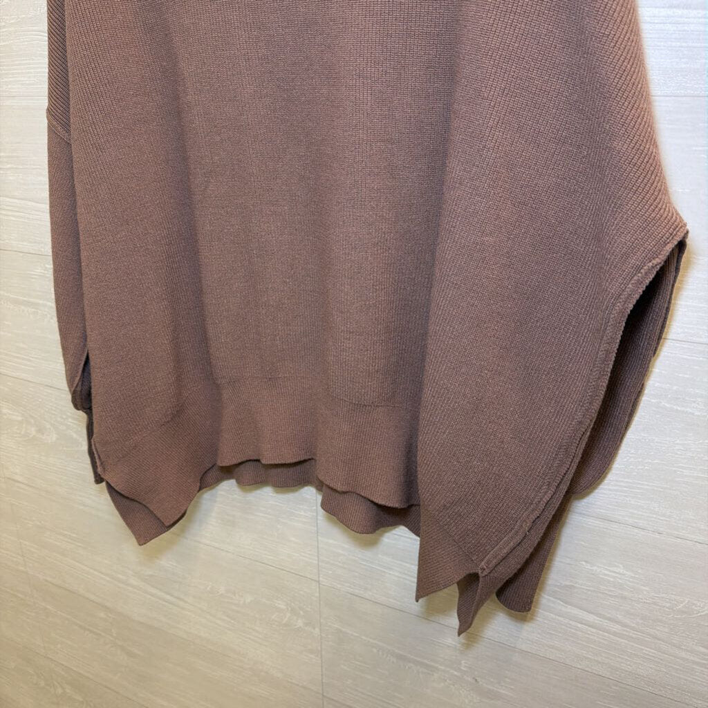 Brown Knit Long Sleeve Sweater Large