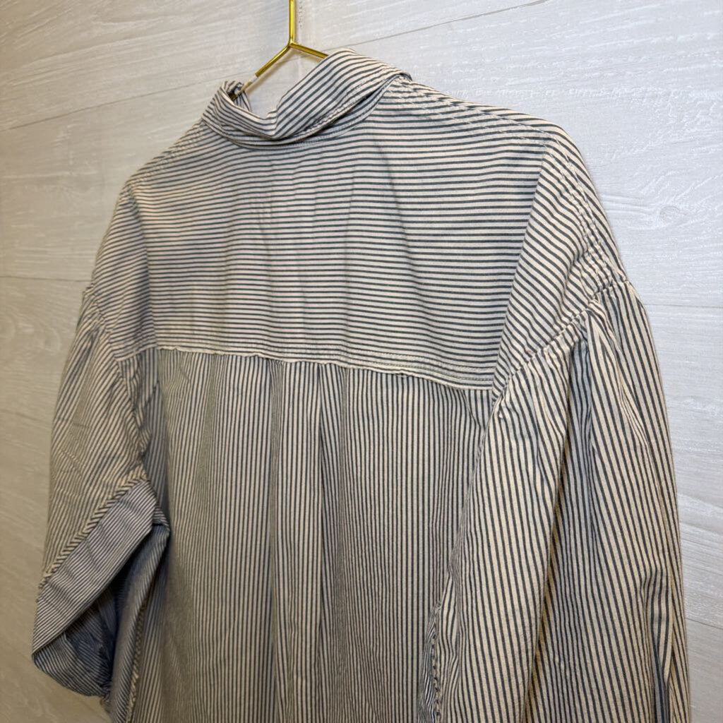 We The Free White/ Grey Striped Long Sleeve Button Down Top Small