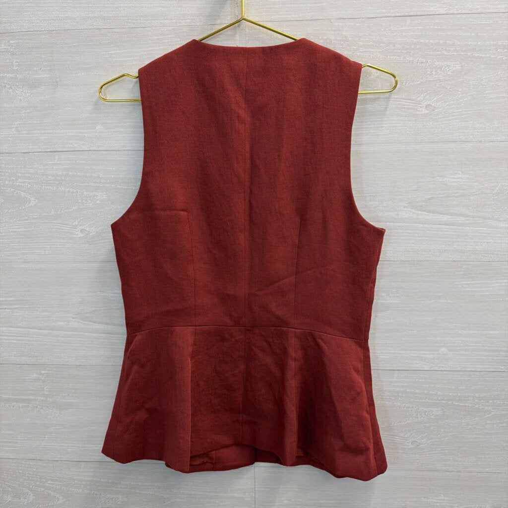 Brick Sleeveless Button Front Top Small