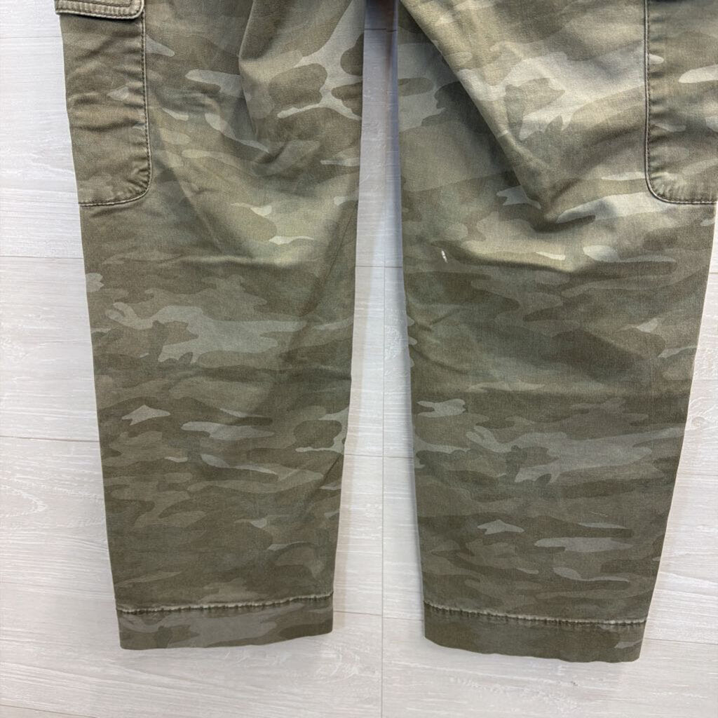 Camo Utility Cargo Pants 2