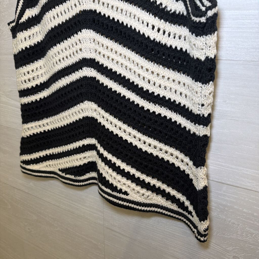 Lucky Brand Black/ Cream Striped Knit Sleeveless Top Small