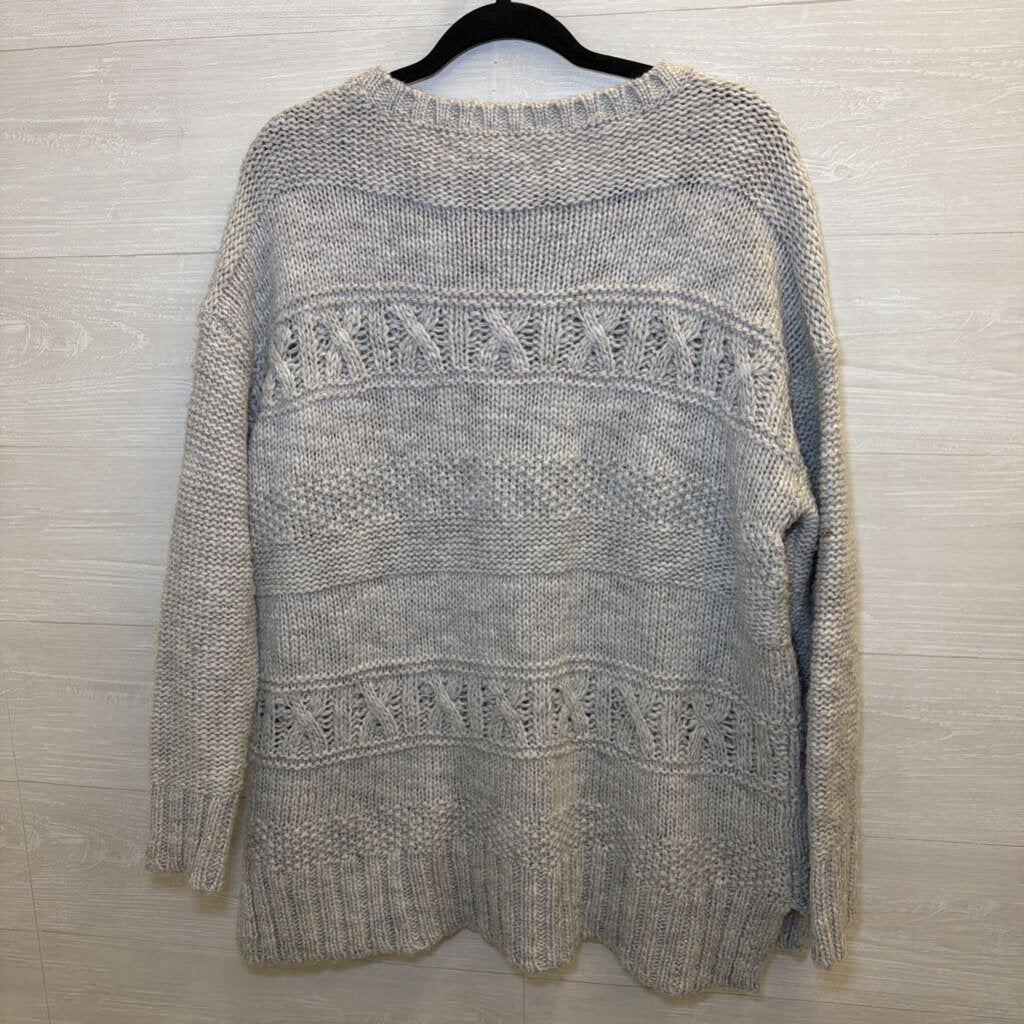 American Eagle Grey Knit Sweater Extra Large