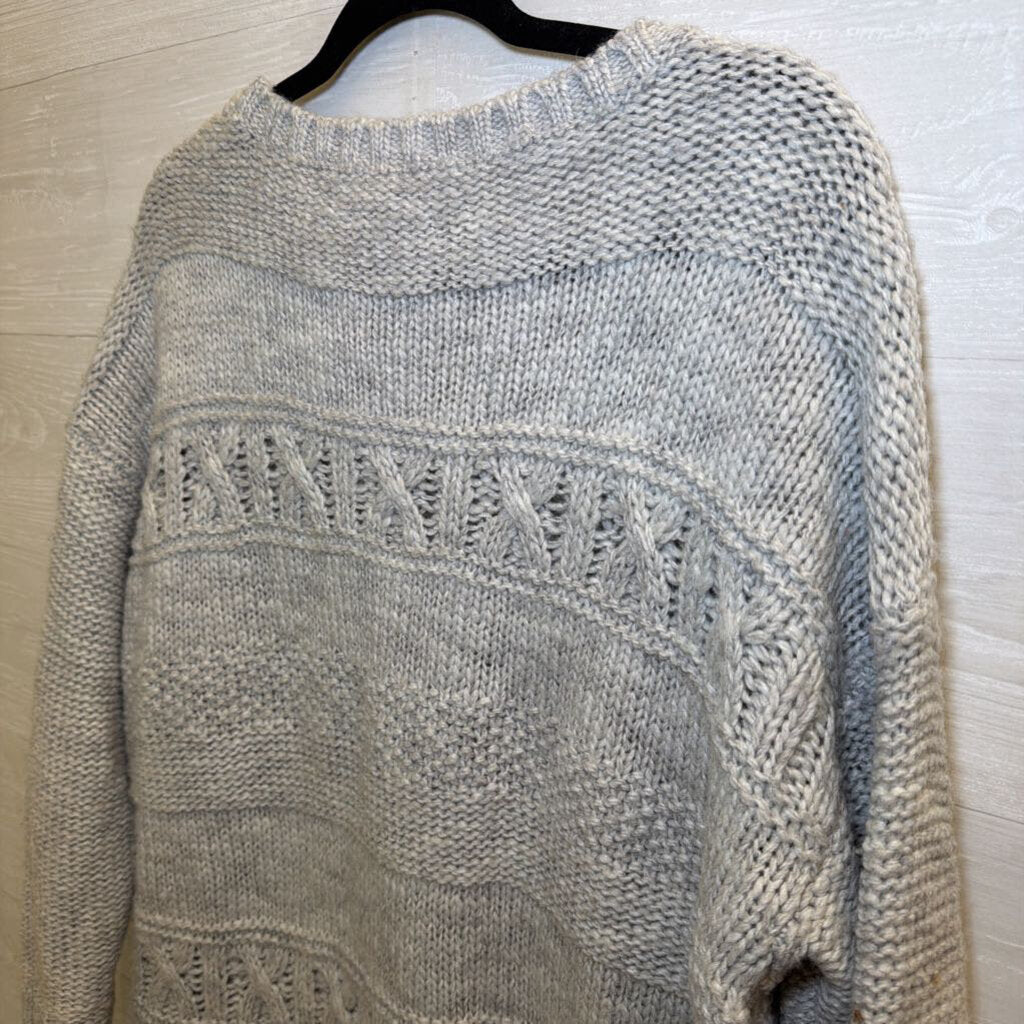 American Eagle Grey Knit Sweater Extra Large