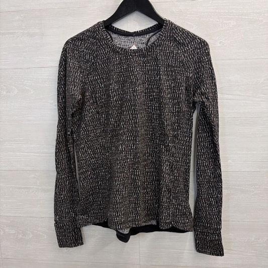 Lululemon Black/ White Print Long Sleeve Athletic Top Medium