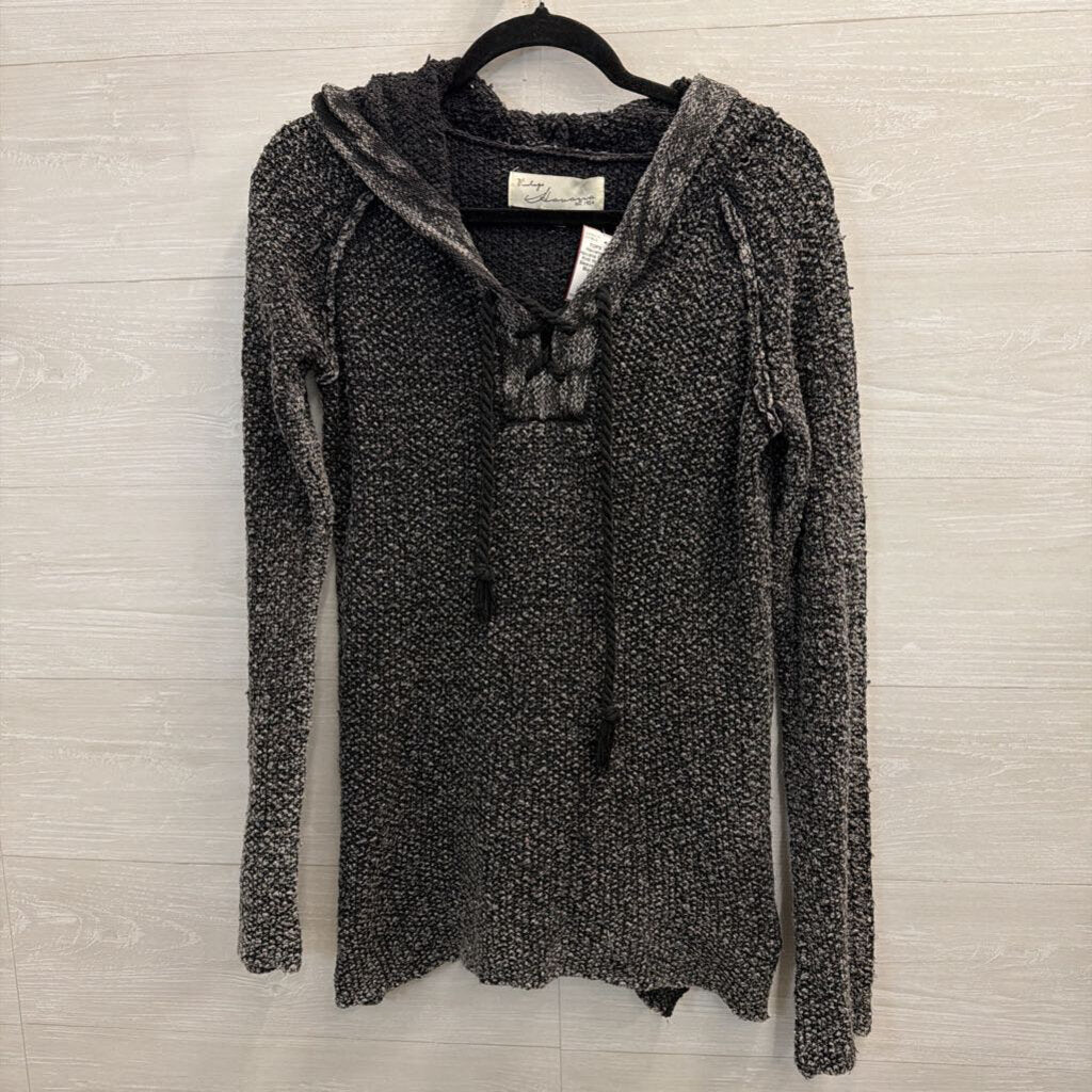 Vintage Havana Black/ White Knit Hooded Long Sleeve Top Medium