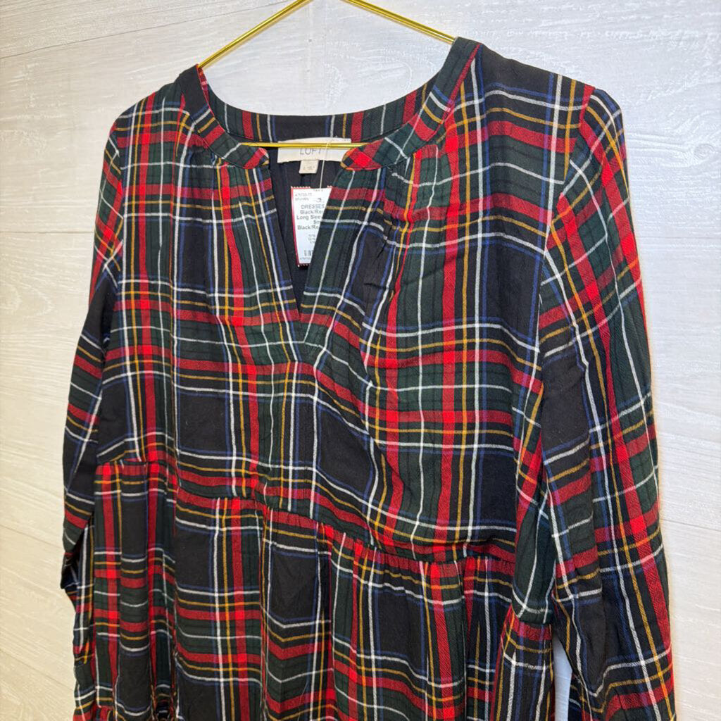 Black/Red Plaid Long Sleeve Dress Small