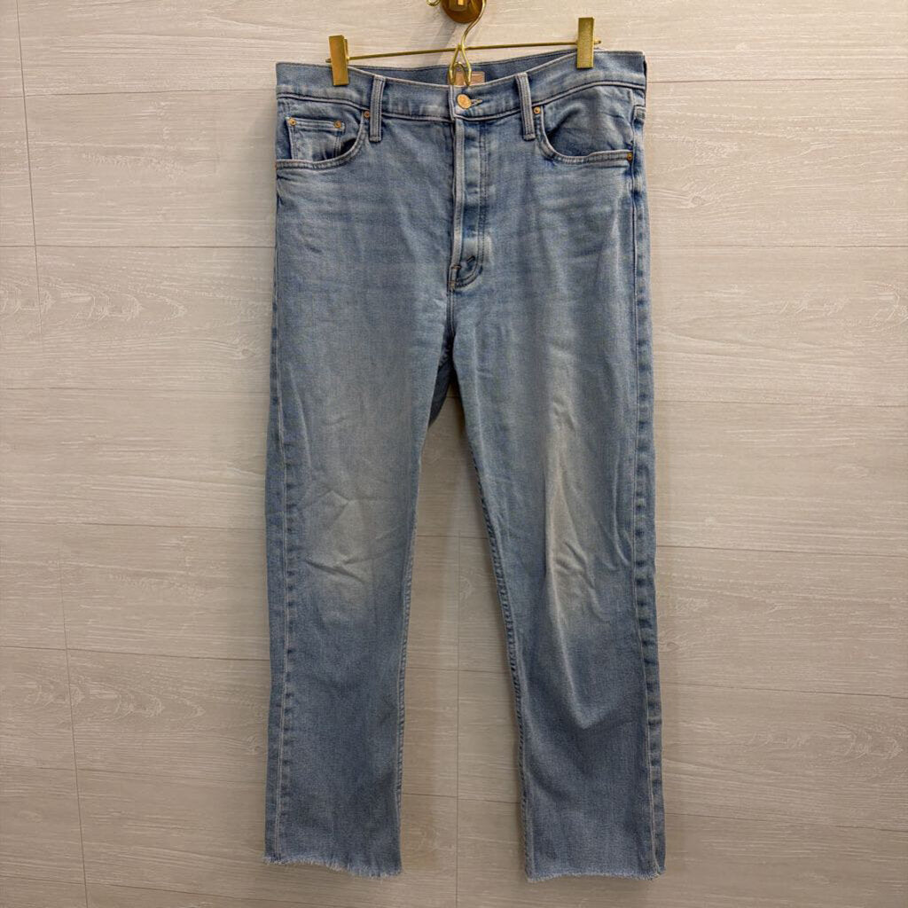 Mother Light Wash The Tom Cat Ankle Fray Jeans 31