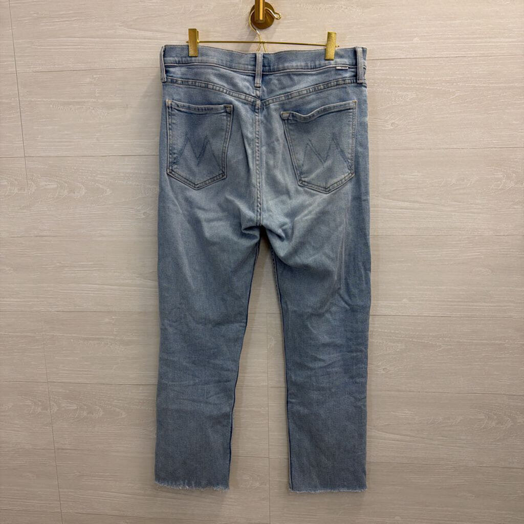 Mother Light Wash The Tom Cat Ankle Fray Jeans 31