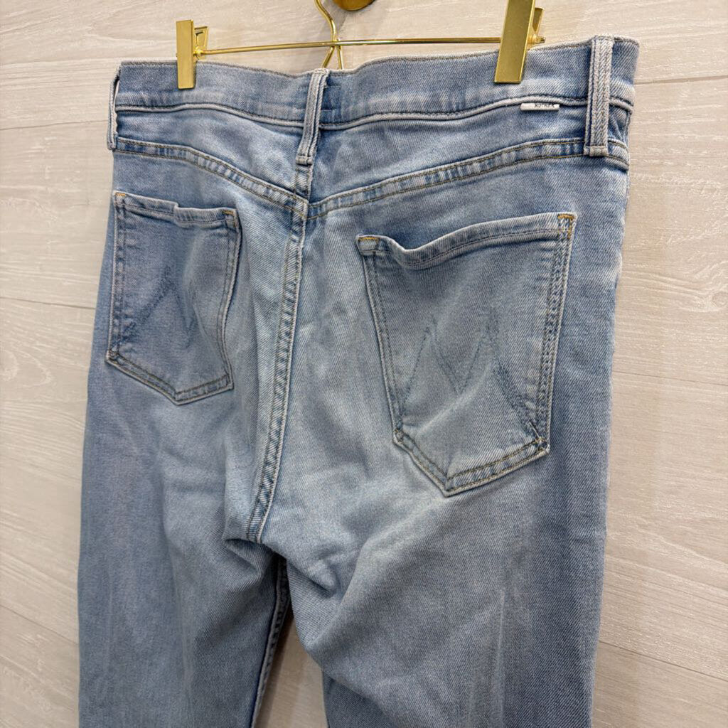 Mother Light Wash The Tom Cat Ankle Fray Jeans 31