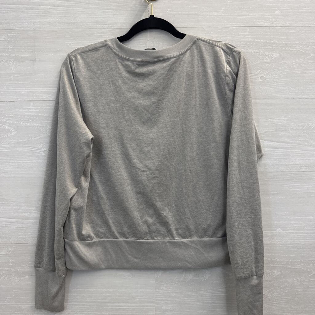 Vuori Soft Grey Daydream Crewneck Long Sleeve Top Medium