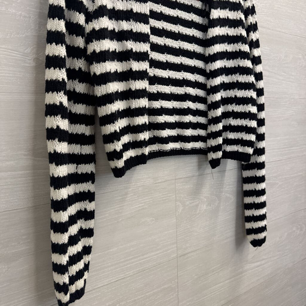 Industry White/ Black Striped Knit Cropped Cardigan Sweater Medium