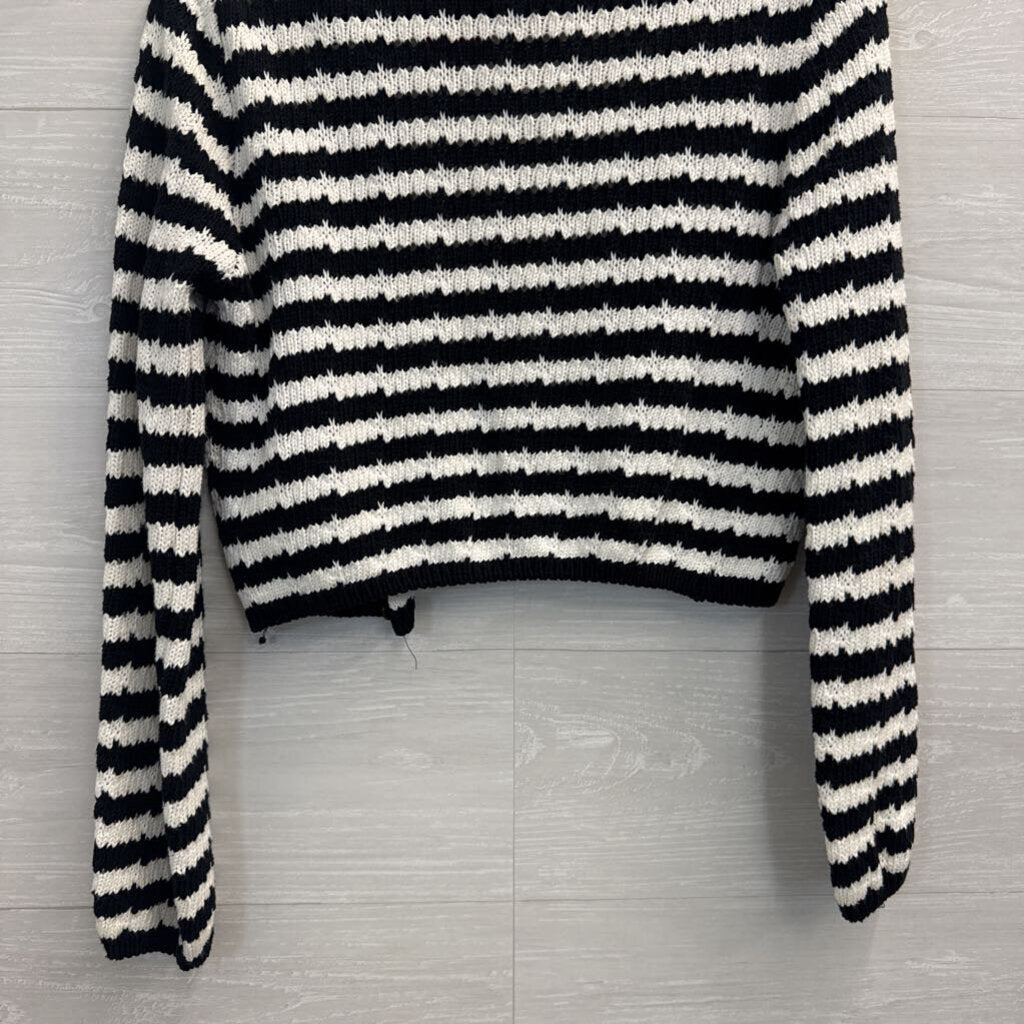 Industry White/ Black Striped Knit Cropped Cardigan Sweater Medium