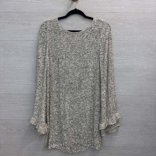 Isabelle Quinn Ivory/ Silver Sequin Long Sleeve Low Back Dress 8