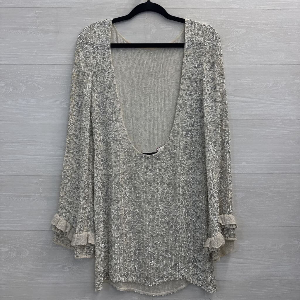 Isabelle Quinn Ivory/ Silver Sequin Long Sleeve Low Back Dress 8