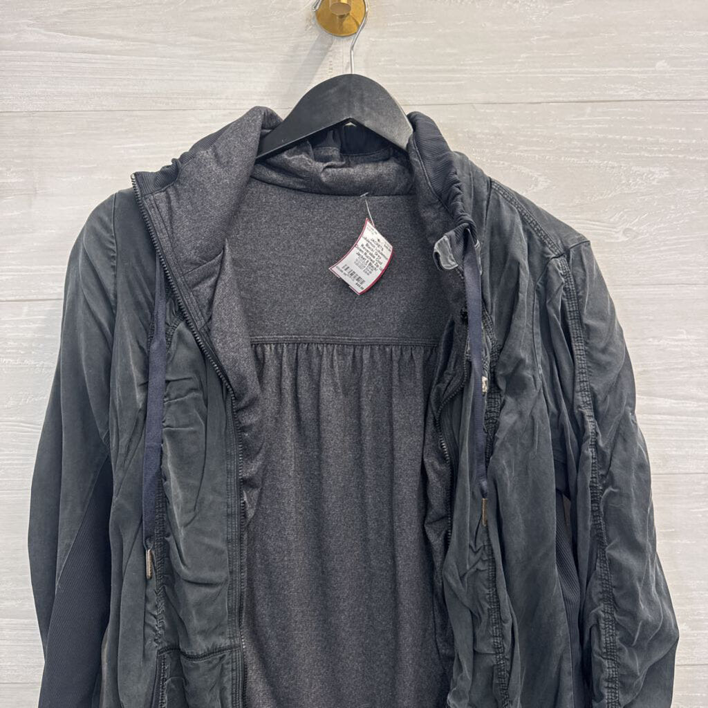 Lululemon Black/ Grey Reversible Cool Down Ruched Zip Up Jacket 8