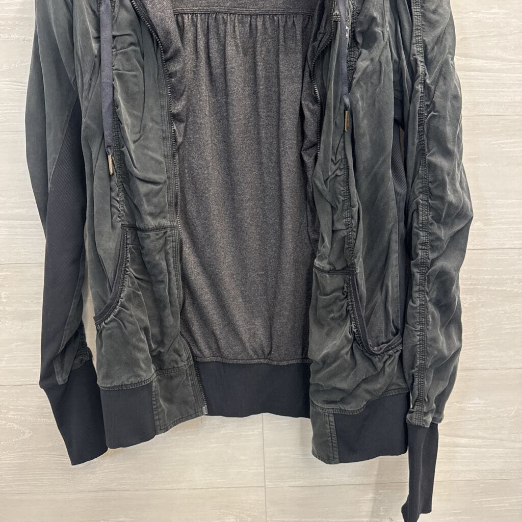 Lululemon Black/ Grey Reversible Cool Down Ruched Zip Up Jacket 8