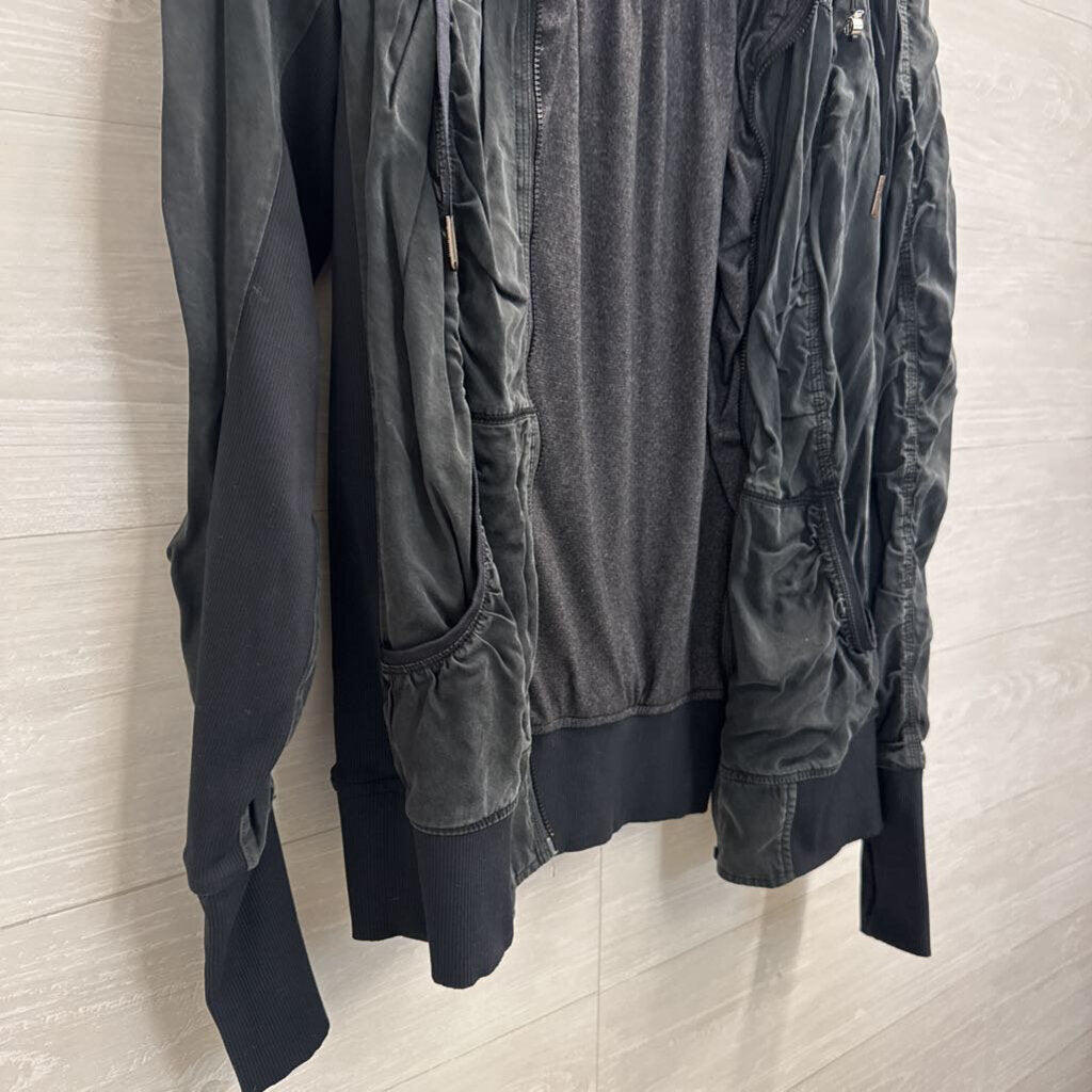 Lululemon Black/ Grey Reversible Cool Down Ruched Zip Up Jacket 8