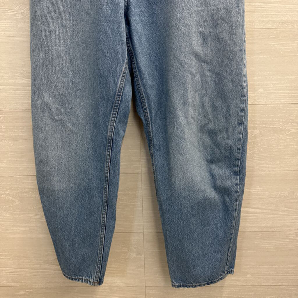 And Denim Light Wash Loose Fit High Waisted Barrel Jeans 10