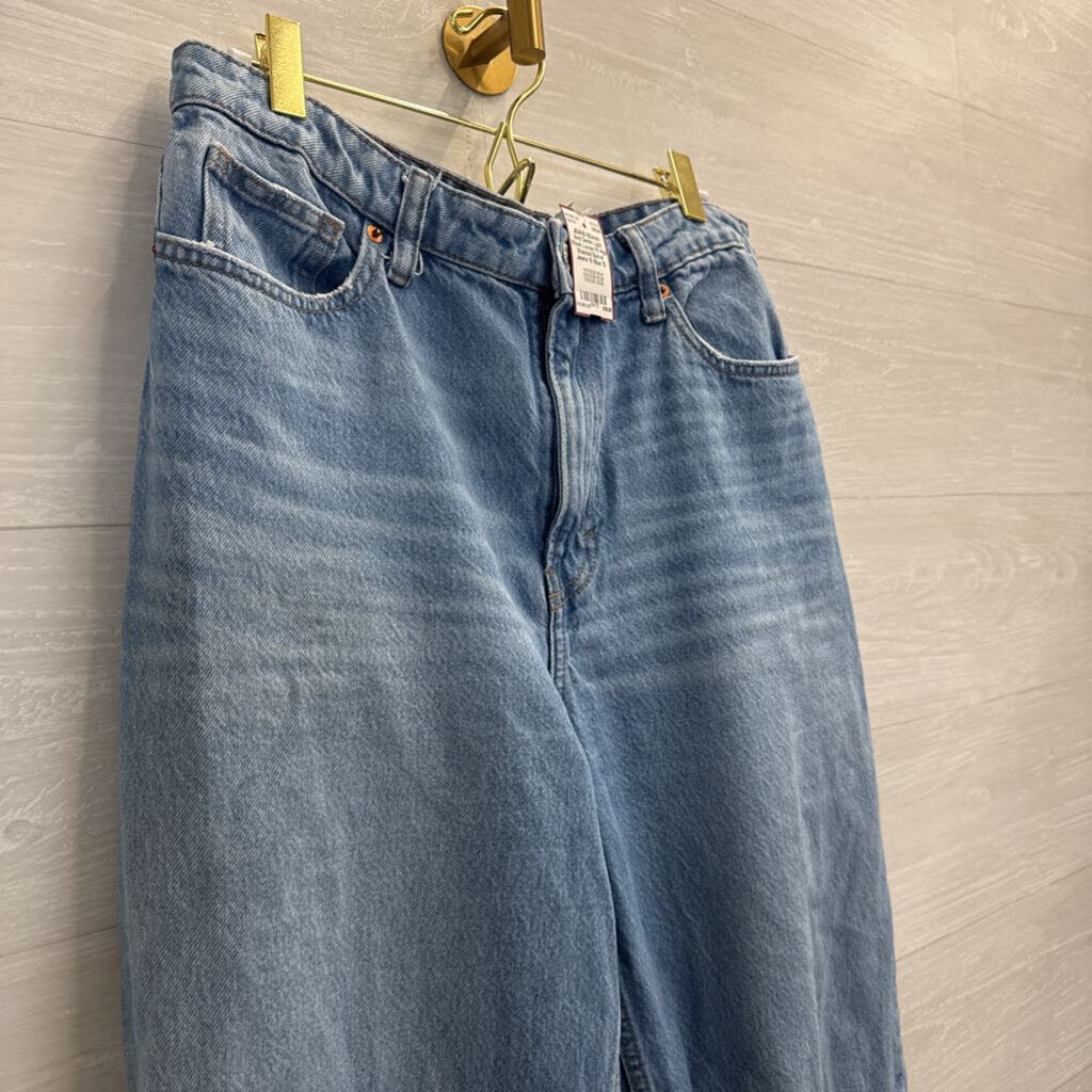 And Denim Light Wash Loose Fit High Waisted Barrel Jeans 10