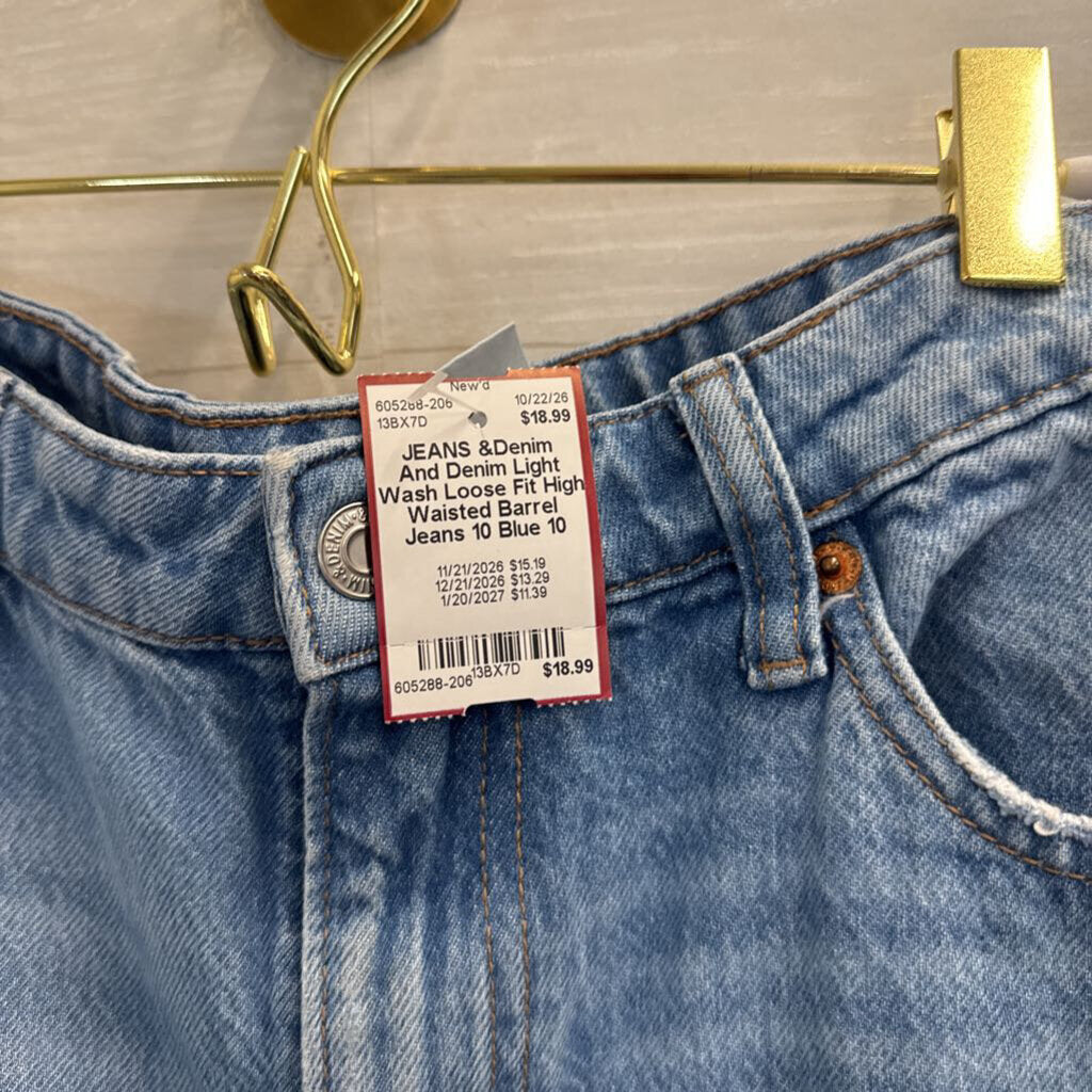 And Denim Light Wash Loose Fit High Waisted Barrel Jeans 10