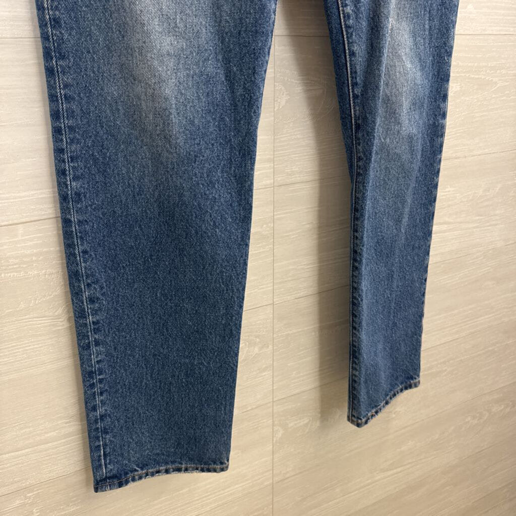 Levi Medium Wash 501 Straight Leg Jeans 30