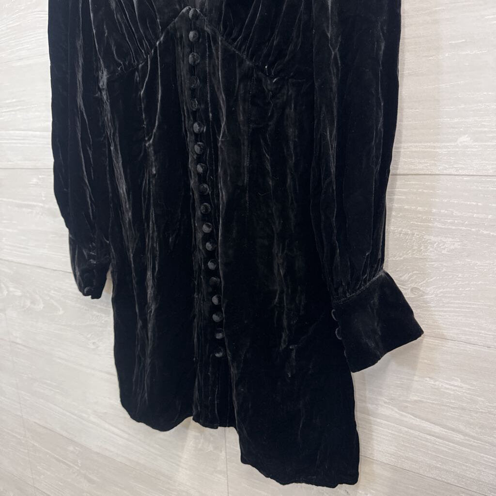 Realisation Black Velvet Long Sleeve Button Front Dress Medium
