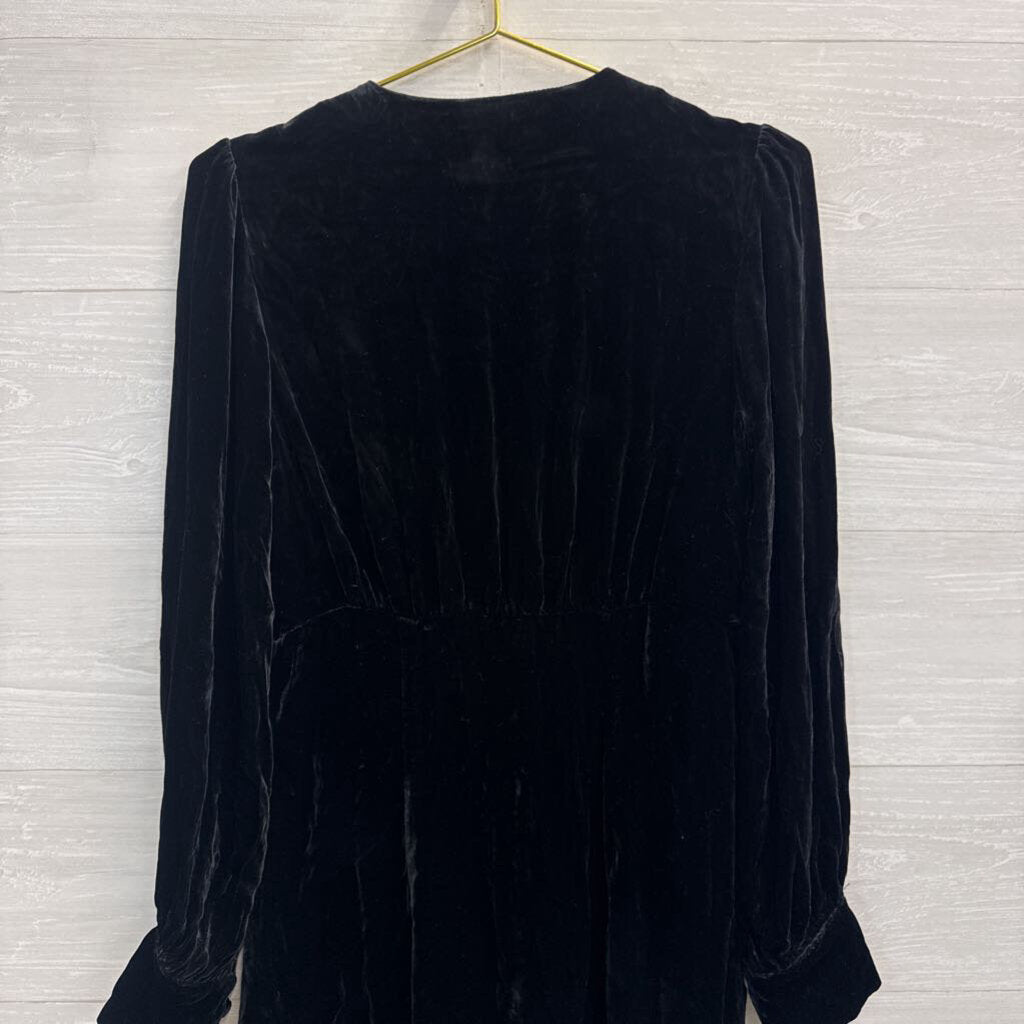Realisation Black Velvet Long Sleeve Button Front Dress Medium
