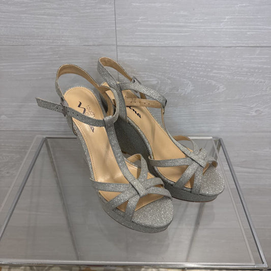 Touch of Nina Silver Shimmer Sparkle Strappy Wedge Heels 9